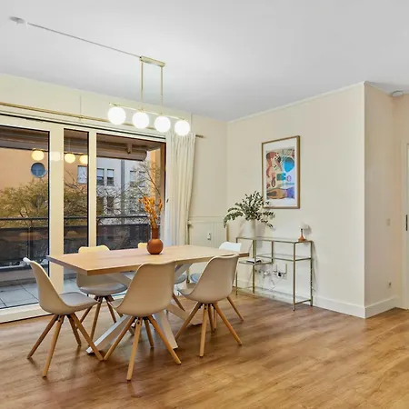 Stylish One-bedroom Near Luxexpo And Eu Institutions Daire