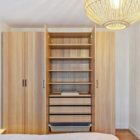 Apartment Stylish One-bedroom Near Luxexpo And Eu Institutions *