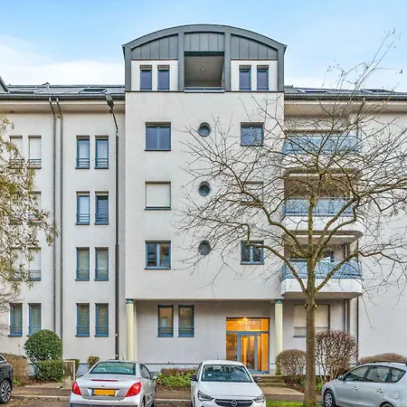 Stylish One-bedroom Near Luxexpo And Eu Institutions * Lüksemburg