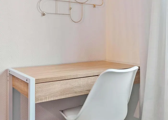 Stylish One-bedroom Near Luxexpo And Eu Institutions