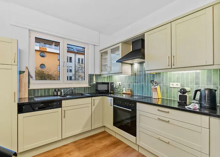 Stylish One-bedroom Near Luxexpo And Eu Institutions Lejlighed